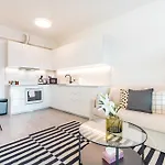 Light & Airy Comfort - Garage & Balcony